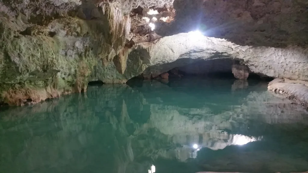 Cenote Yax-Muul